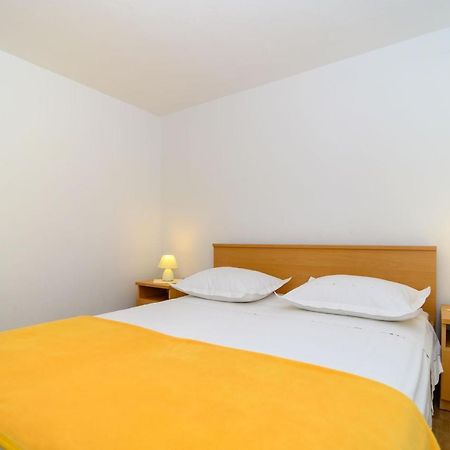 Apartments Vice Трогир Экстерьер фото