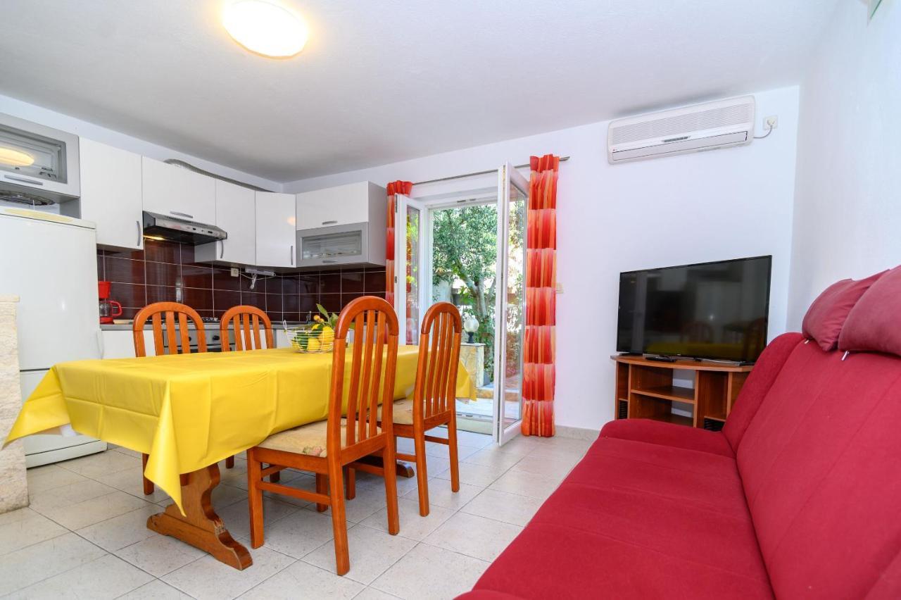 Apartments Vice Трогир Экстерьер фото