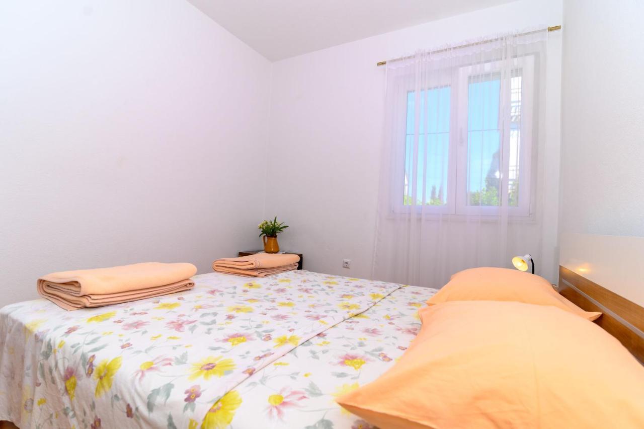 Apartments Vice Трогир Экстерьер фото