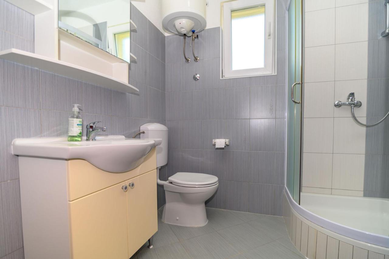 Apartments Vice Трогир Экстерьер фото
