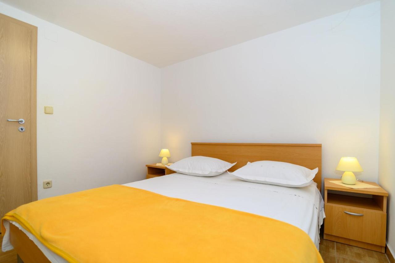 Apartments Vice Трогир Экстерьер фото