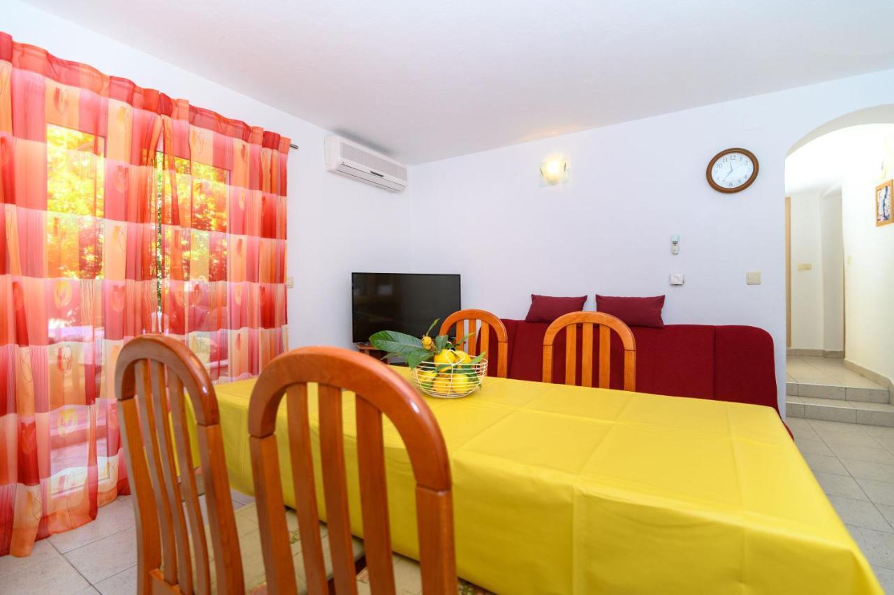 Apartments Vice Трогир Экстерьер фото